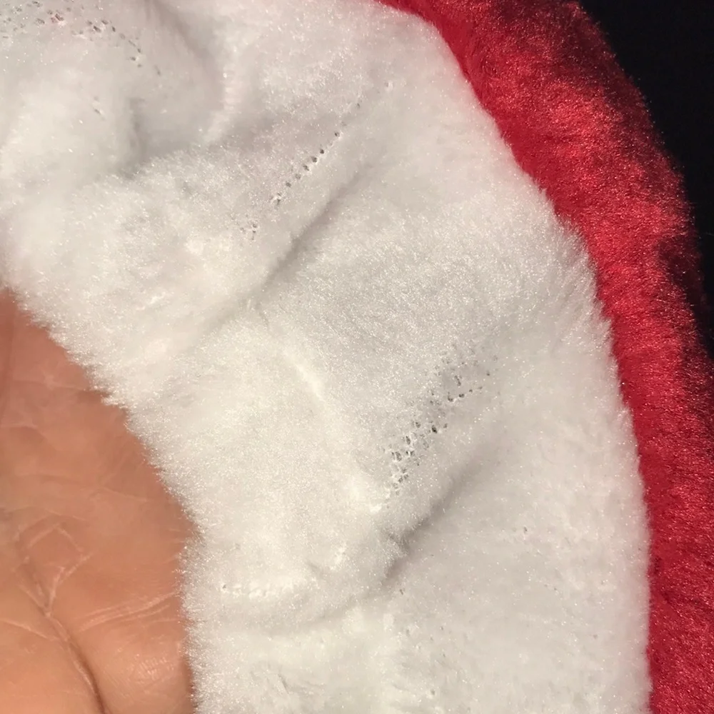 NWOT Child’s Santa Toilet Set